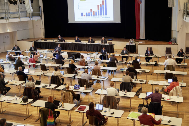 Grüne wollen Vollsitzungen als Video-Podcasts